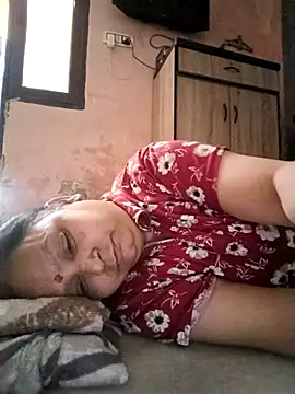 Kavya kapoor online show from April 2026 08:31:02 AM