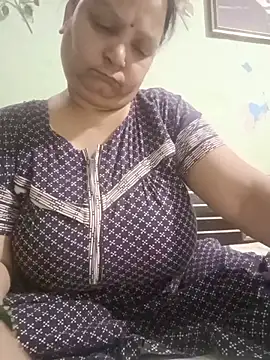 Snapshot of Kavya_kapoor chatting on June 2026 05:56:02 PM Kavya kapoor online show from June 2026 05:56:02 PM