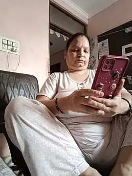 Snapshot of Kavya_kapoor chatting on July 2026 04:19:01 AM Kavya kapoor online show from July 2026 04:19:01 AM