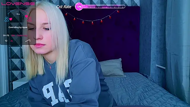 Snapshot of NellyStorm chatting on February 2025 11:20:01 PM NellyStorm online show from February 2025 11:20:01 PM