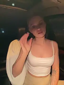 Devill Angel  online show from January 2025 05:15:01 PM