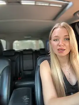 Devill Angel  online show from September 2025 11:43:01 AM