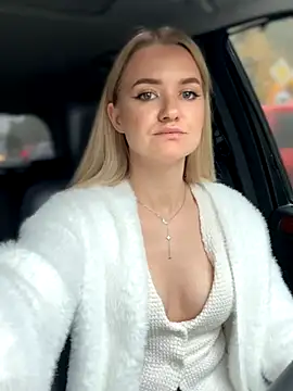 Devill Angel  online show from October 2025 11:31:01 AM