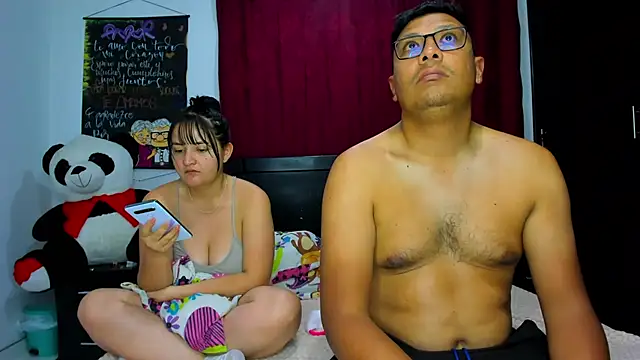 Ari And Abdie online show from September 2025 08:37:02 AM