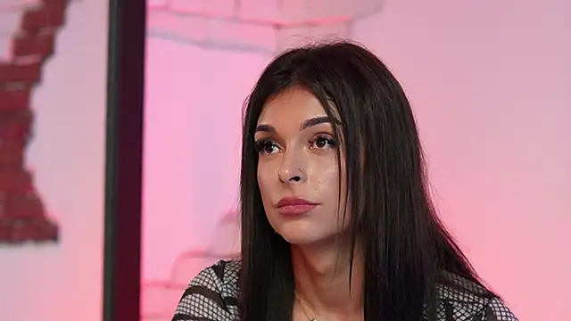 Snapshot of AngelinaCapri chatting on December 2024 01:36:01 AM AngelinaCapri online show from December 2024 01:36:01 AM