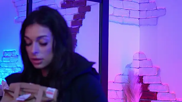 Snapshot of AngelinaCapri chatting on February 2025 01:30:02 AM AngelinaCapri online show from February 2025 01:30:02 AM