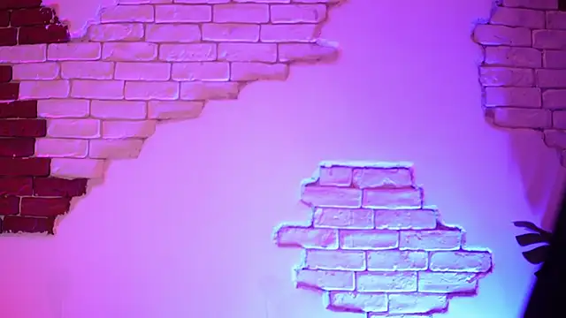 Snapshot of AngelinaCapri chatting on February 2025 05:03:02 AM AngelinaCapri online show from February 2025 05:03:02 AM