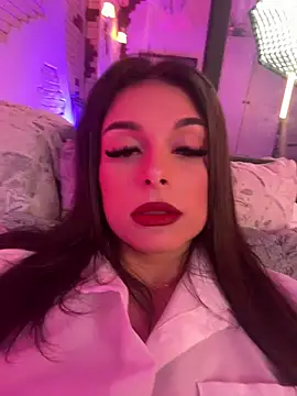 Snapshot of AngelinaCapri chatting on March 2025 03:41:02 AM AngelinaCapri online show from March 2025 03:41:02 AM