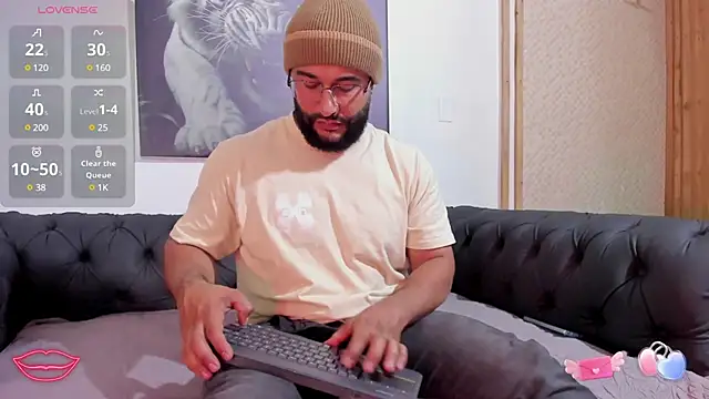 Luke  09 online show from January 2025 03:29:01 PM