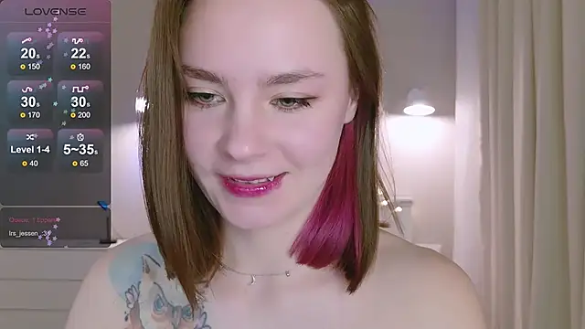 Snapshot of Pink_SeaGul chatting on February 2025 08:10:01 PM Pink SeaGul online show from February 2025 08:10:01 PM