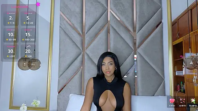 Lola King online show from September 2025 07:08:02 PM