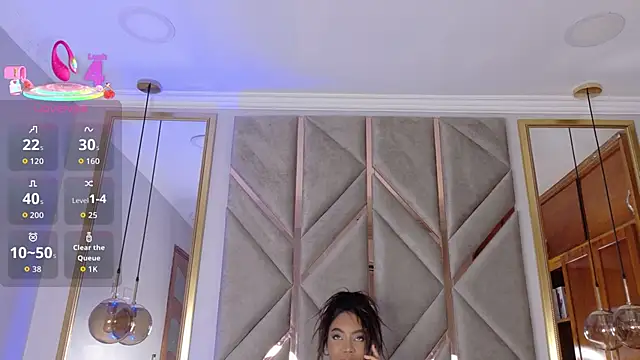 Lola King online show from October 2025 08:06:02 PM