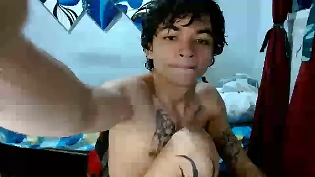 Snapshot of Lovebeng_ chatting on October 2025 12:52:01 AM Lovebeng online show from October 2025 12:52:01 AM