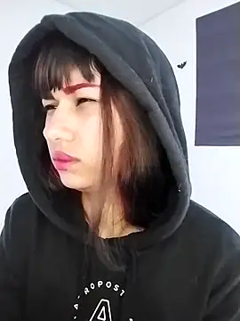 Snapshot of Little-Lucifer chatting on September 2025 06:24:01 PM Little-Lucifer online show from September 2025 06:24:01 PM