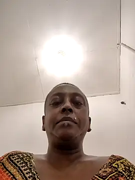 mamakarma1403 online show from May 2026 02:29:01 AM