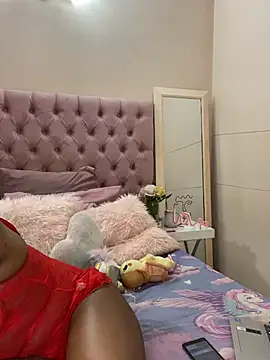 ItsLeyaa online show from December 2024 08:49:01 PM