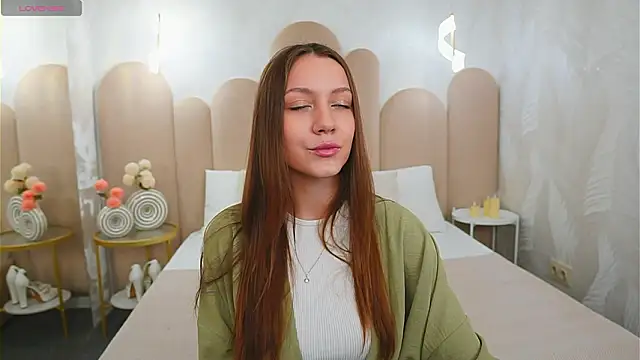 AliceBrayan online show from March 2026 03:49:01 PM