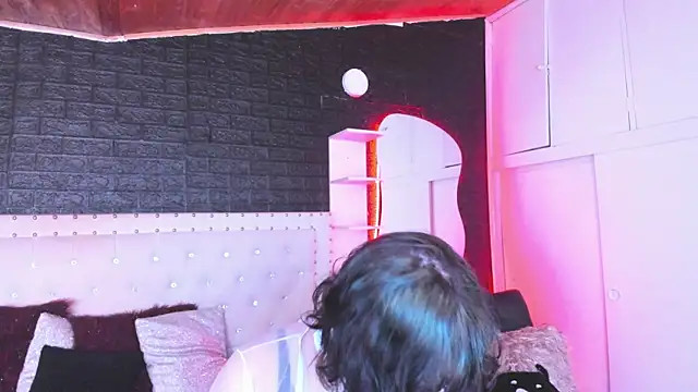 Ghosty Doll online show from January 2025 06:06:02 PM