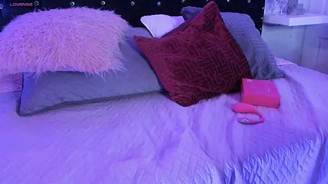 Ghosty Doll online show from September 2025 08:34:01 PM