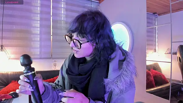 Ghosty Doll online show from March 2026 08:25:02 PM