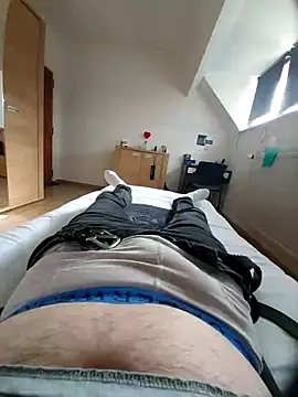 pascalino100 online show from February 2025 12:54:02 PM