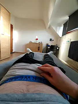 pascalino100 online show from February 2025 03:59:01 PM