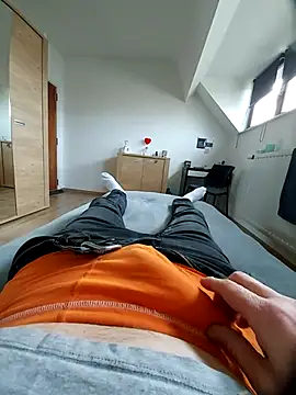 pascalino100 online show from February 2025 09:06:02 AM