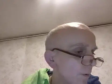 mariusica1xh online show from December 2025 08:16:02 PM