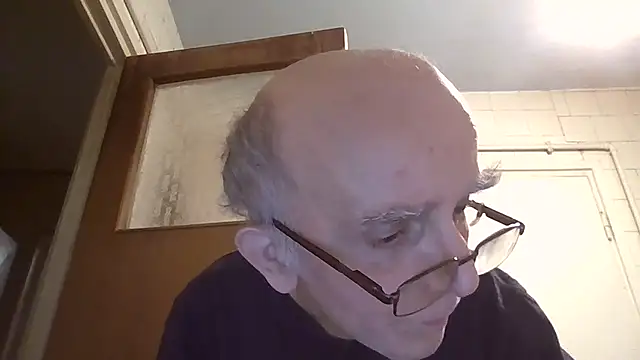 mariusica1xh online show from March 2026 11:34:01 PM