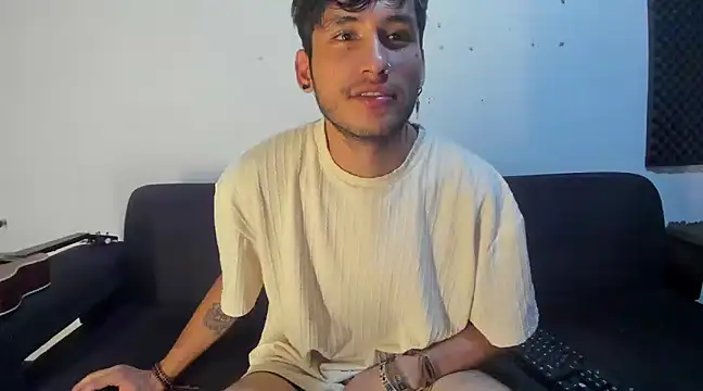 Henrikk senn online show from December 2024 09:55:02 AM