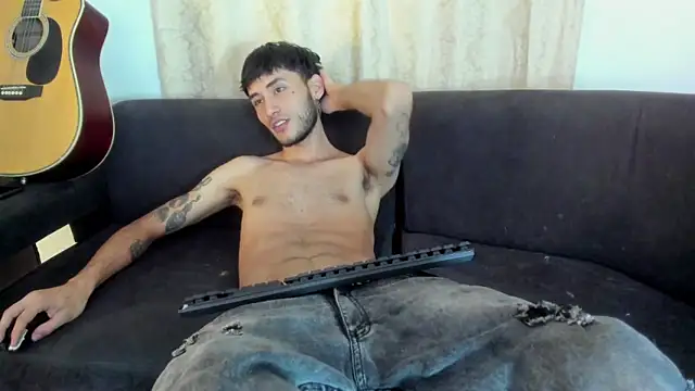 Henrikk senn online show from November 2025 11:32:02 AM