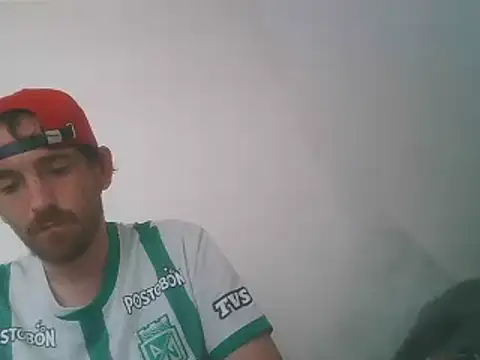 Snapshot of PocoLoco420 chatting on June 2026 06:07:01 PM PocoLoco420 online show from June 2026 06:07:01 PM