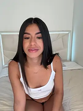 Snapshot of Charlotte_cowell_sub1_ chatting on February 2025 03:26:01 PM Charlotte cowell sub1 online show from February 2025 03:26:01 PM