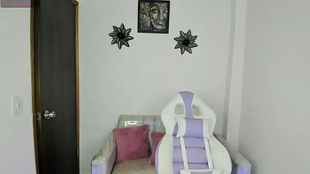 Snapshot of Charlotte_cowell_sub1_ chatting on March 2025 10:28:02 PM Charlotte cowell sub1 online show from March 2025 10:28:02 PM