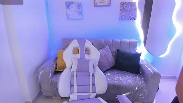 Snapshot of Charlotte_cowell_sub1_ chatting on October 2025 07:47:01 PM Charlotte cowell sub1 online show from October 2025 07:47:01 PM