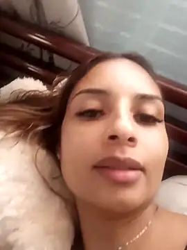 mykaelahoney online show from November 2025 03:47:02 PM