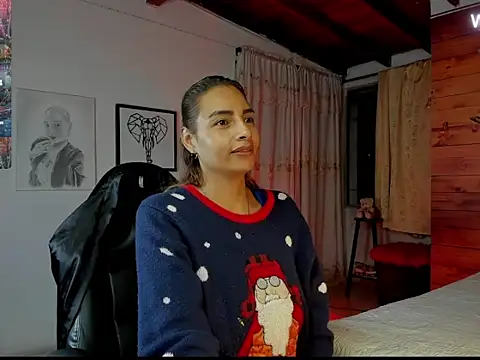 mykaelahoney online show from December 2025 07:47:01 AM