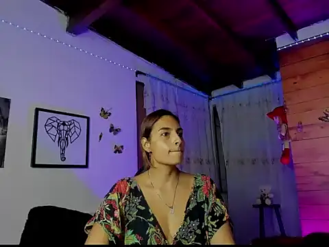 mykaelahoney online show from February 2026 05:22:01 AM