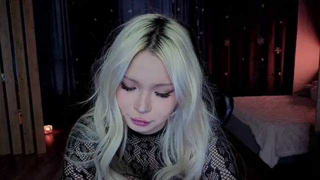 RileyMee online show from February 2026 03:11:02 AM