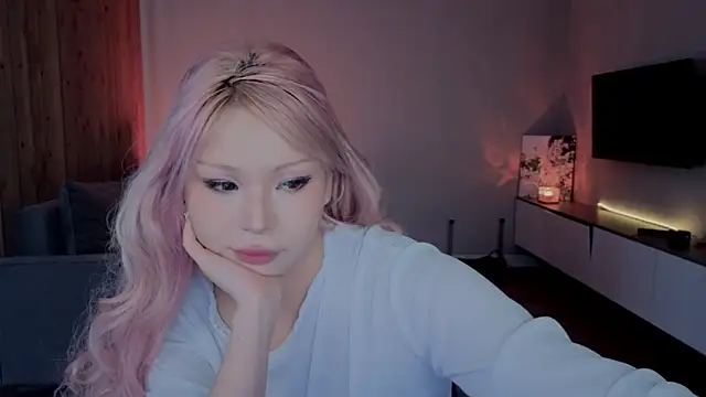 RileyMee online show from April 2026 04:06:02 AM