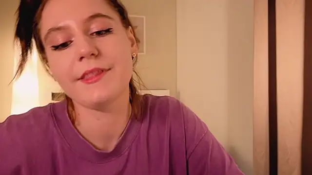 Diana Flower online show from November 2025 03:17:01 AM