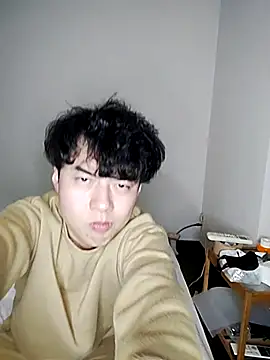 whitebriefboy online show from February 2025 06:26:02 PM