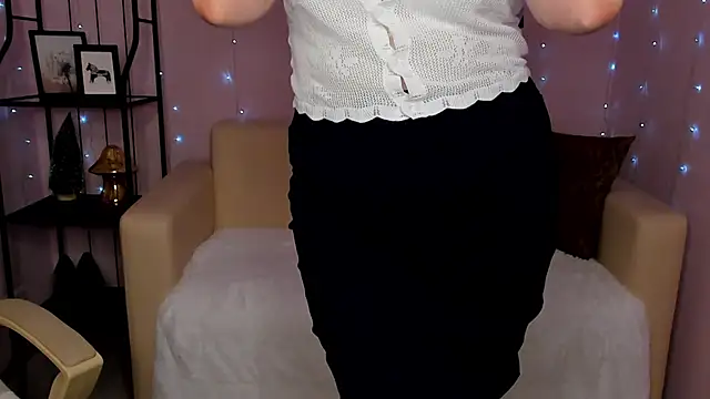 Helens love online show from January 2025 05:30:01 AM