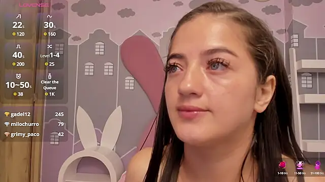 Snapshot of Annie_Cute18_ chatting on December 2024 01:39:02 PM Annie Cute18 online show from December 2024 01:39:02 PM