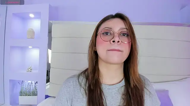 Lanna18 online show from January 2025 11:45:02 AM