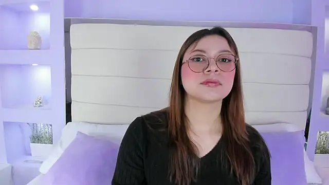 Lanna18 online show from February 2025 11:55:01 AM