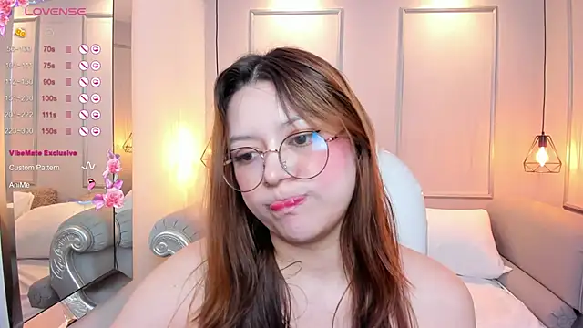 Lanna18 online show from February 2025 02:59:02 PM