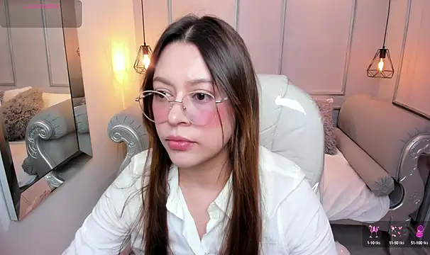 Lanna18 online show from October 2025 11:51:02 AM