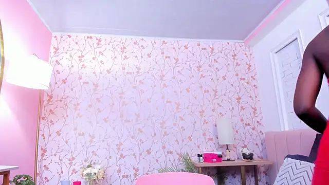 amber-hill online show from February 2026 07:25:02 PM