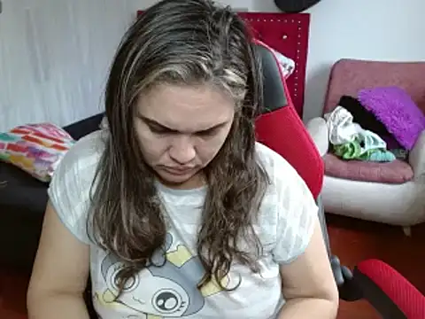 Snapshot of helenca43 chatting on February 2025 01:25:01 PM helenca43 online show from February 2025 01:25:01 PM